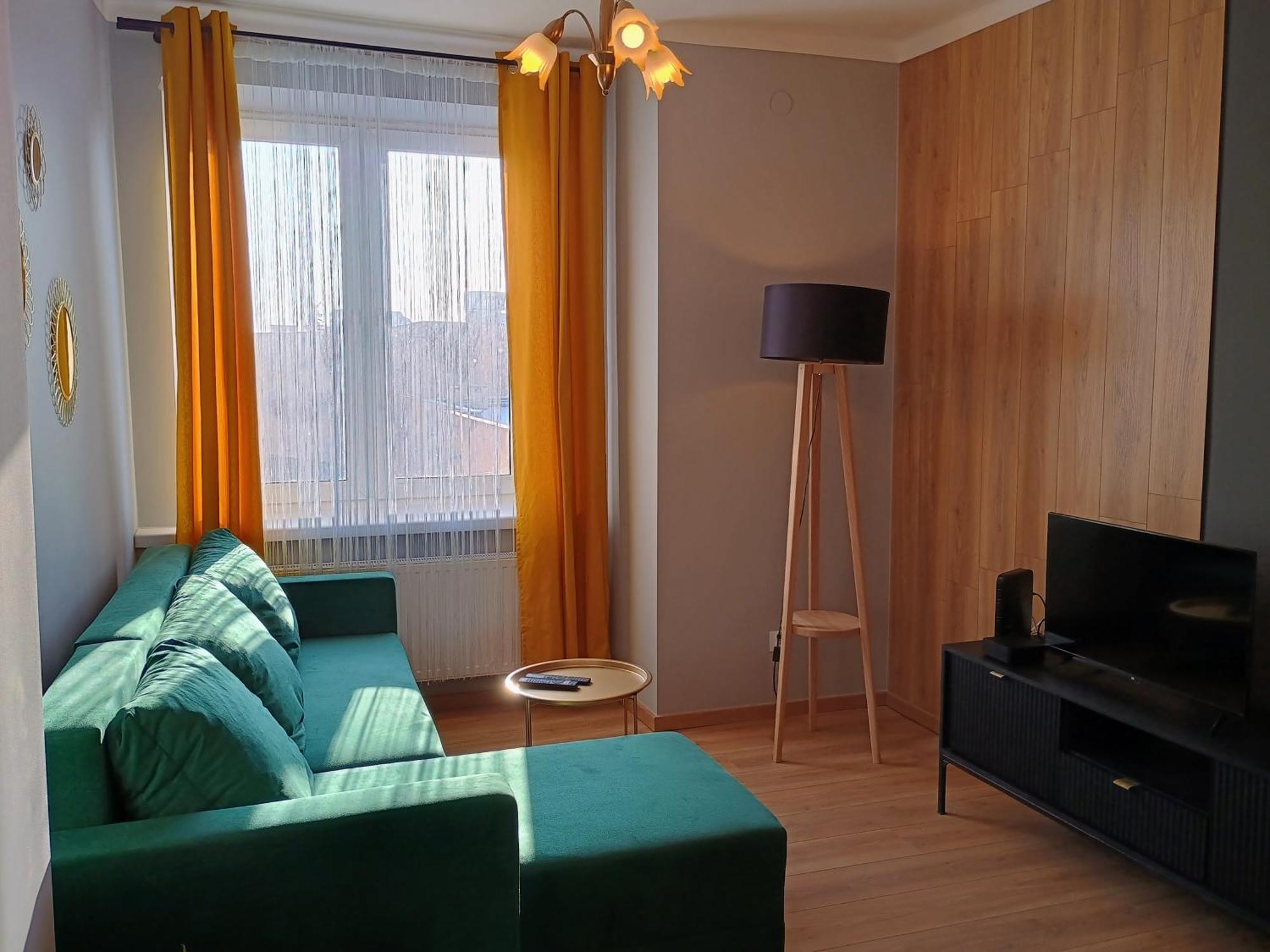 Apartament Em Krosno Buitenkant foto