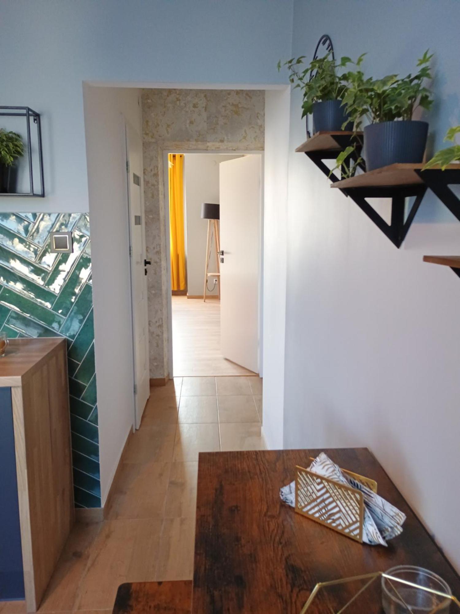 Apartament Em Krosno Buitenkant foto