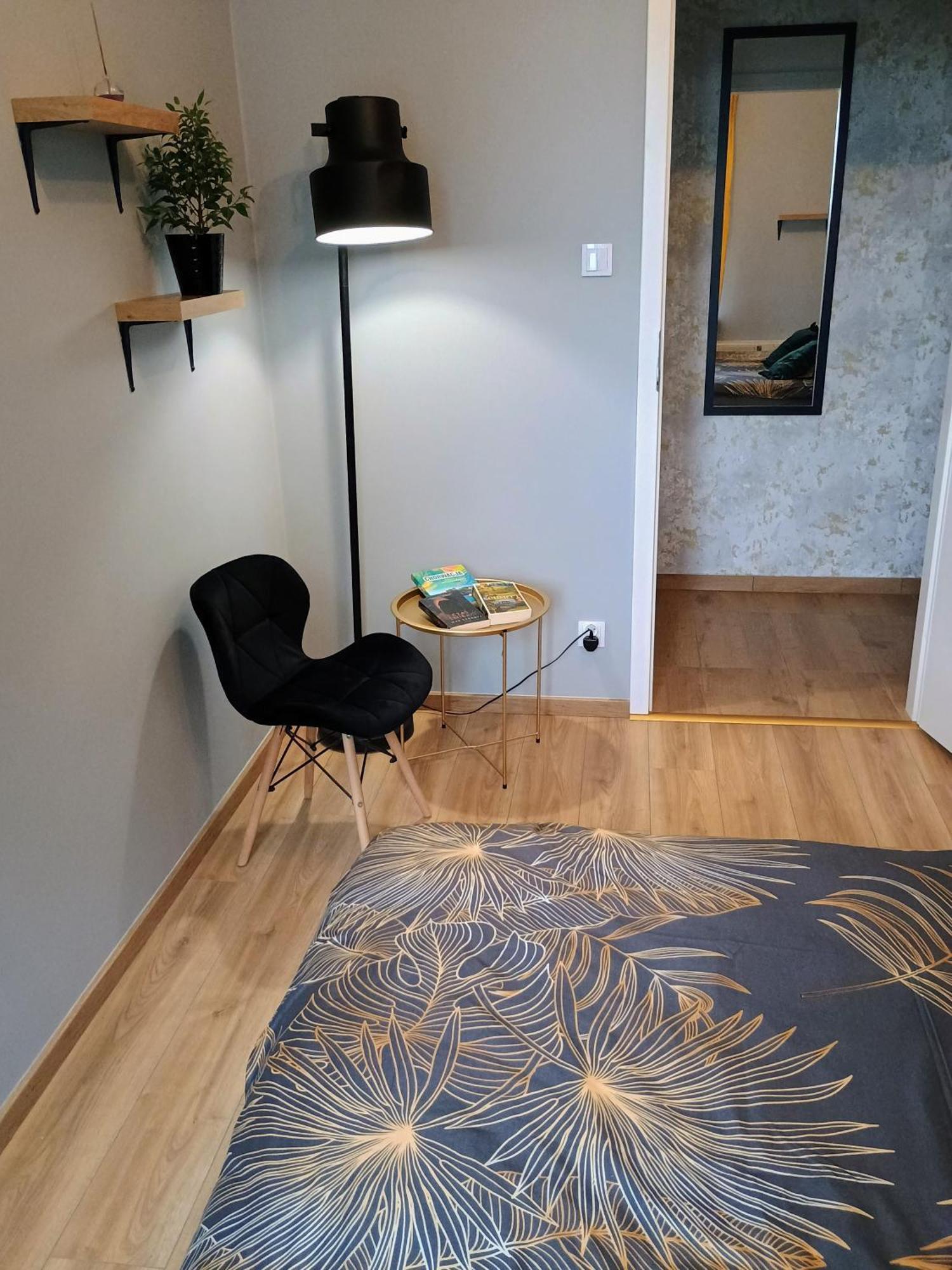 Apartament Em Krosno Buitenkant foto